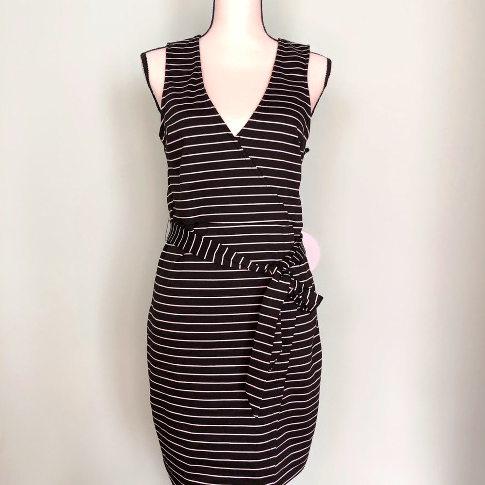 JACK By BB DAKOTA. Womens black stripes Dress